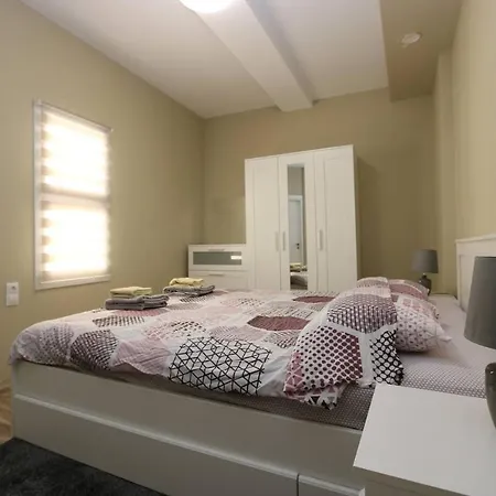 Apartment Beehive - Center Of By Flat Mаnager *