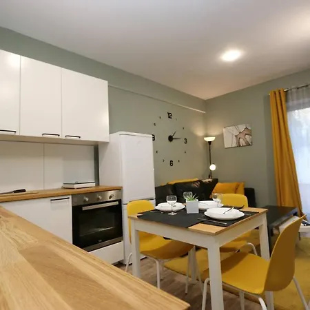 Apartment Beehive - Center Of By Flat Mаnager